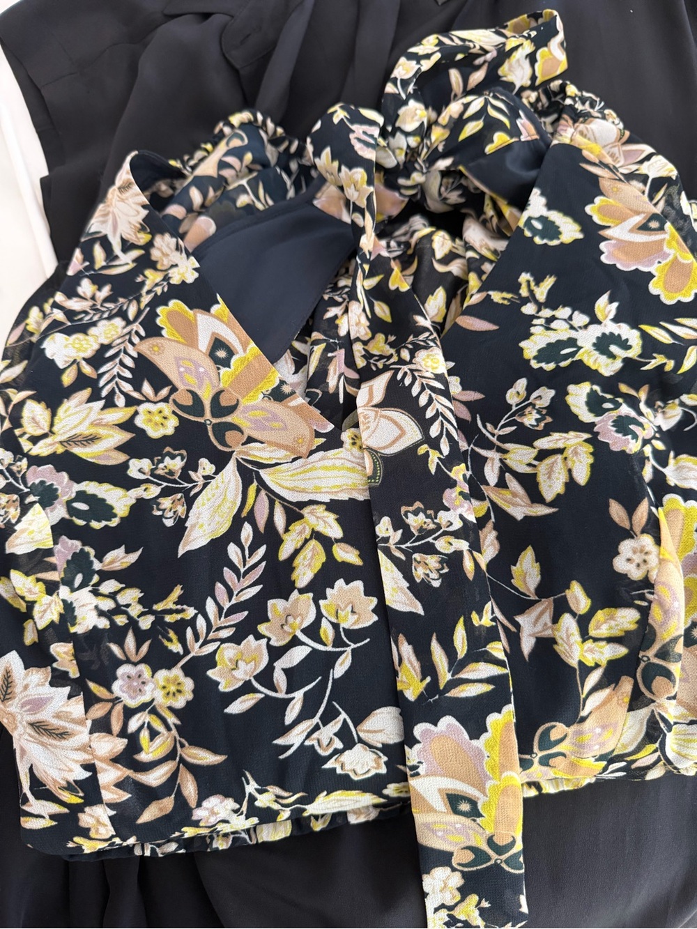 Club Monaco Navy Floral Midi Dress with Yellow and Cream Accents - Picture 3 of 4
